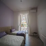 Prisca 4* Naples